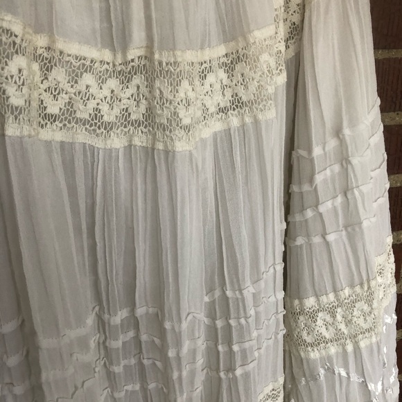 Skirt - Picture 2 of 3